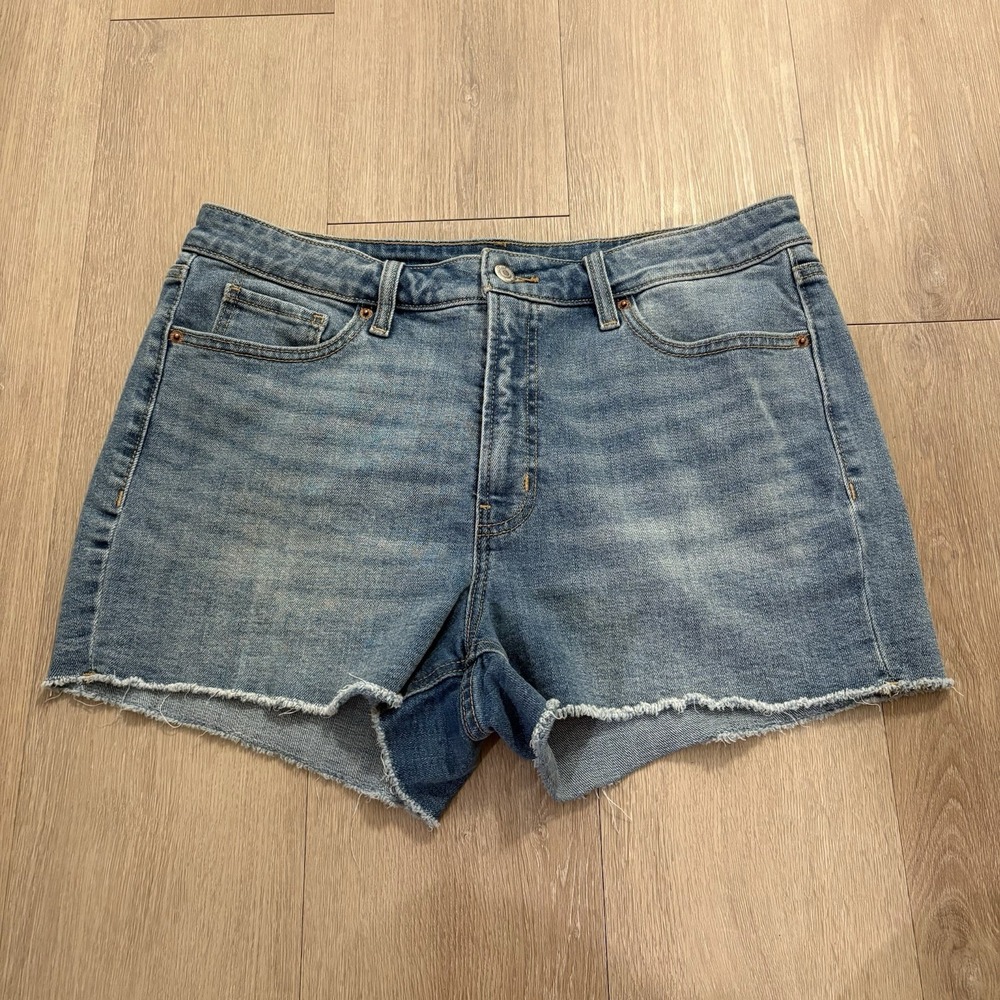 Old Navy Women's Denim Shorts Size 14 O.G. Straight High Rise Cotton Blend Blue